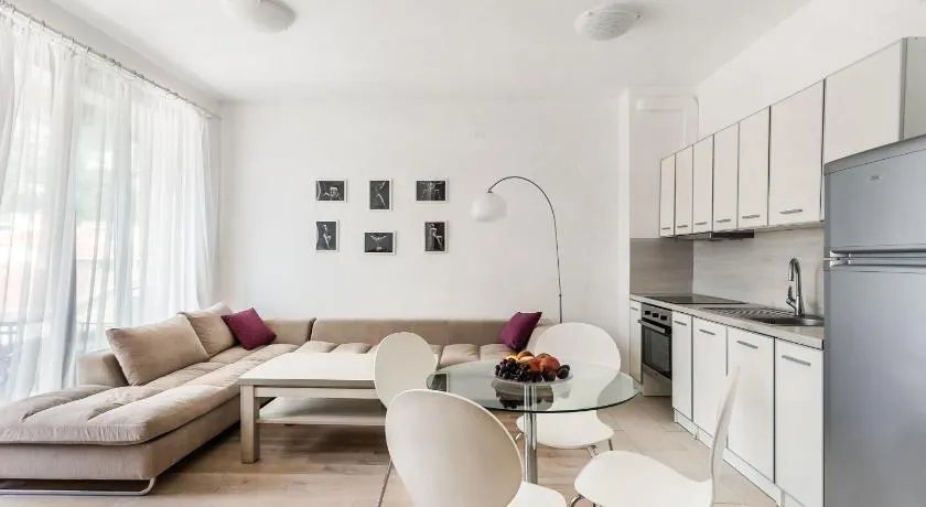 Apartments BEATRICE Rafailovici - Image 1