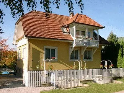 Apartman Hévíz Holiday - Image 1