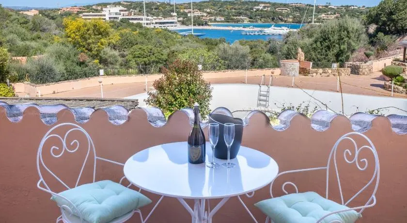 [PORTO-CERVO]Casa con piscina e vista yachts - Image 1
