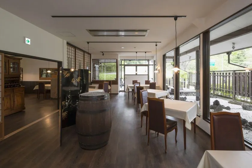 Matsushima Petit Hotel Bistro Abalon - Image 1
