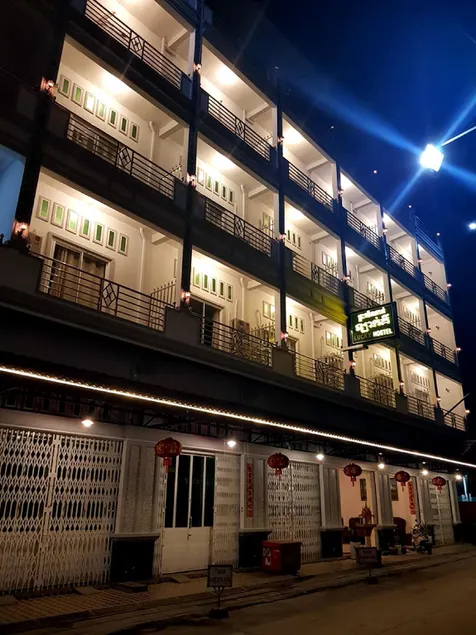 Lucky Hostel - Image 1
