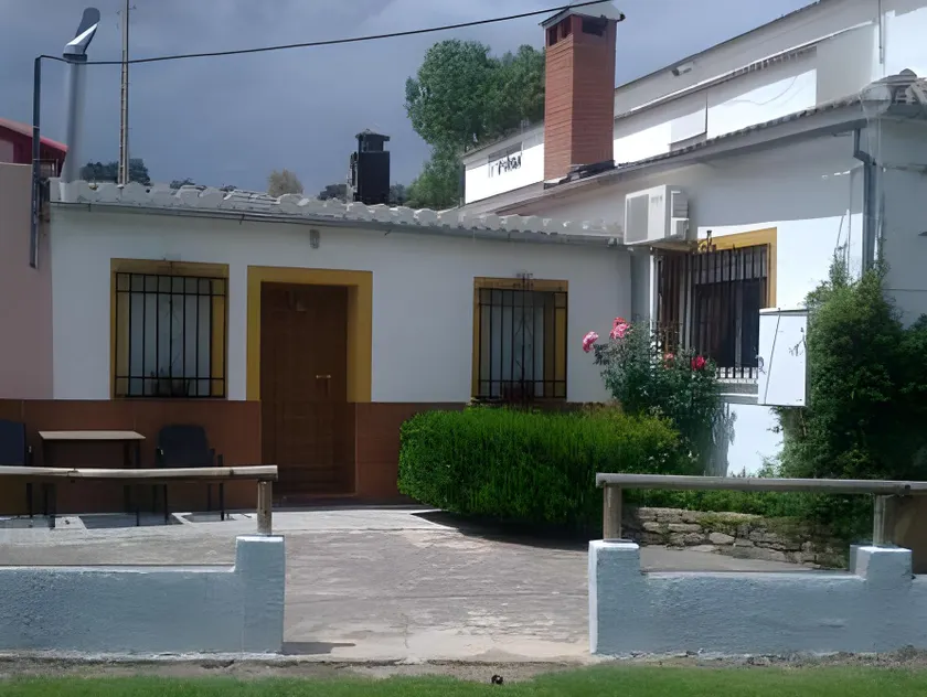 Hostal Rural Venta La Vega - Image 1