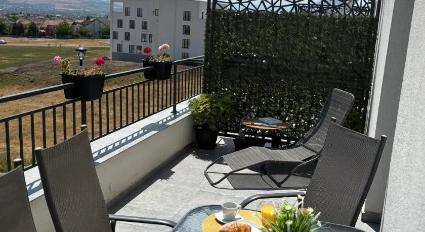 APARTAMENT PANORAMIC - Image 1