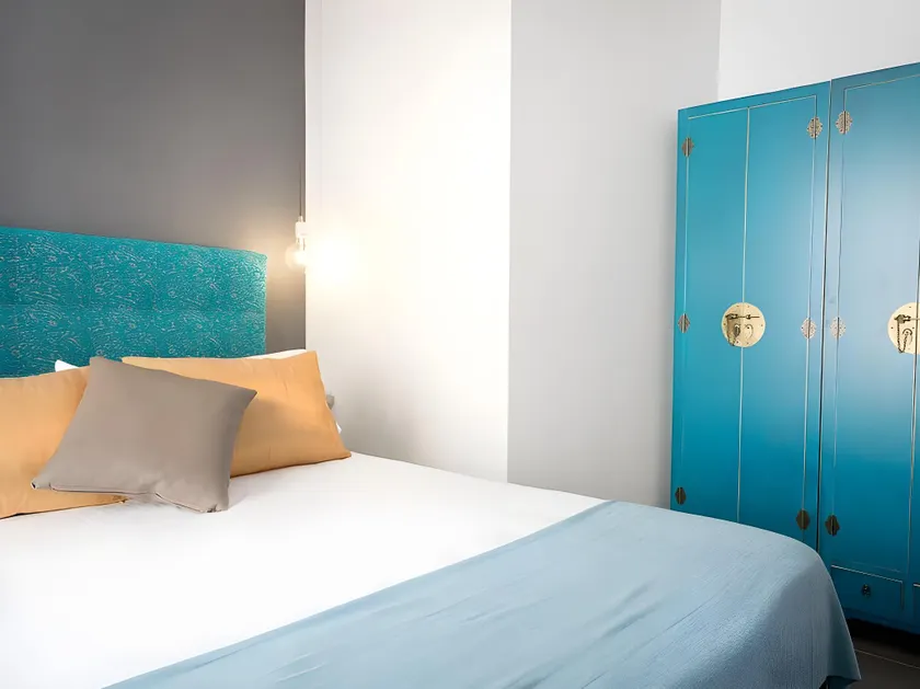 Holidays2Malaga Dos Aceras in Old Town & High Speed Wifi - Image 1