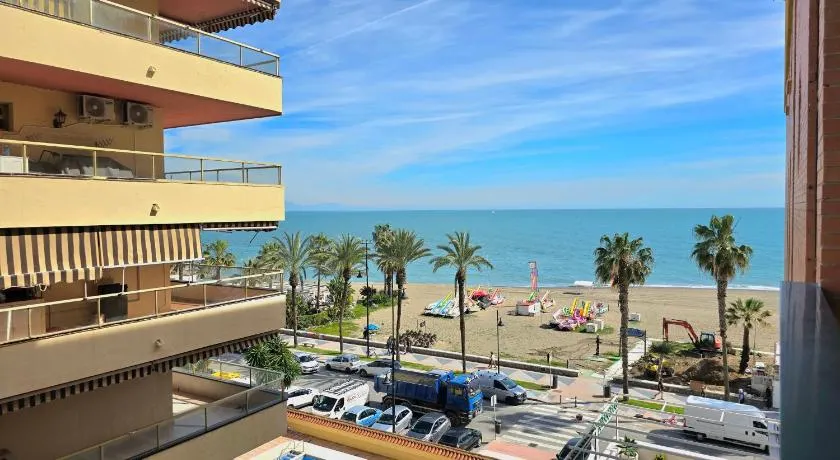 Primera línea playa , Front line beach - Image 1