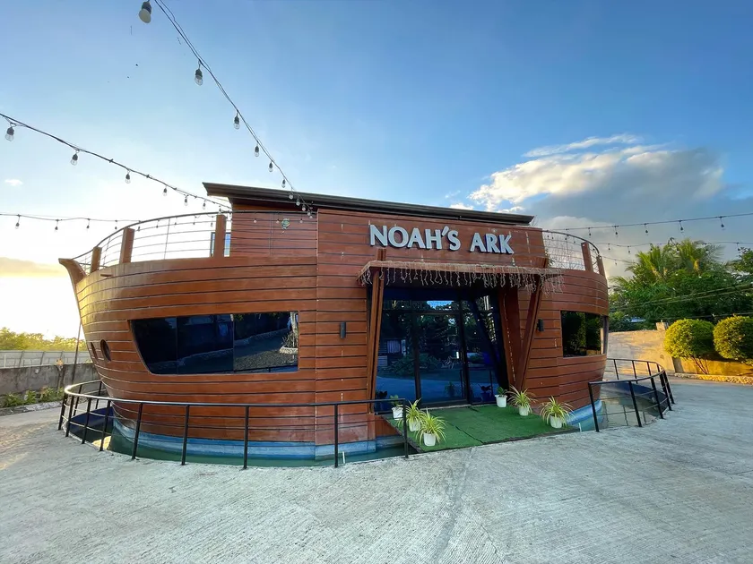 Noah's Ark Hotel Bohol - Image 1