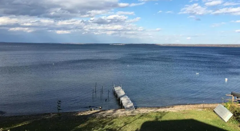 Amazing Lake Views / 100 m Privatstrand / Whirlpool / Weinstraße / Haustiere / Seneca West Side - Image 1