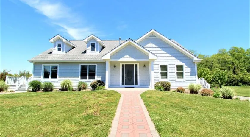 Fairwinds Cottage - Image 1