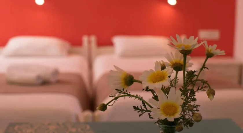 Niki Rooms - Image 1