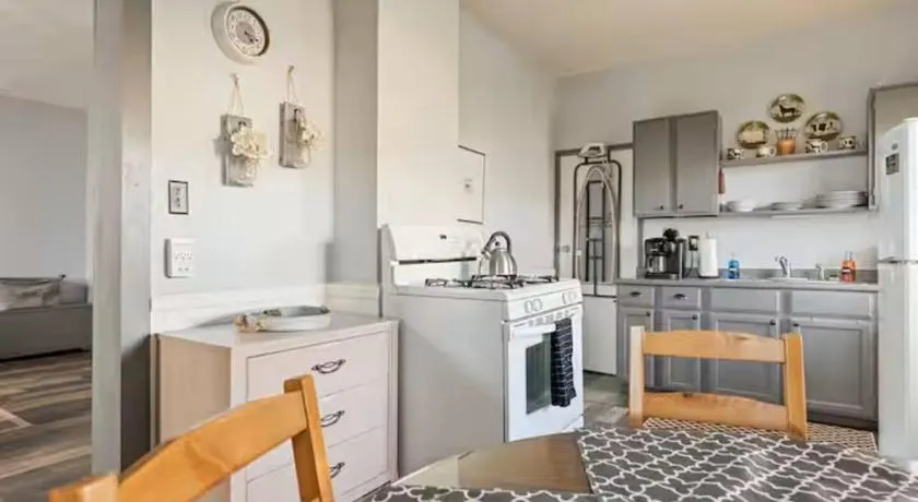 W38 Back apartment - Image 1