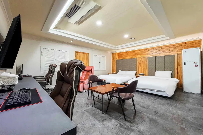 Carlton Hotel Incheon Juan Spacious Rooms Renovated Free WiFi - Image 1