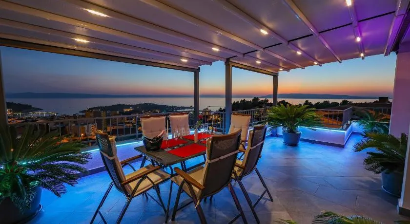 Penthouse Sunset Makarska - Image 1