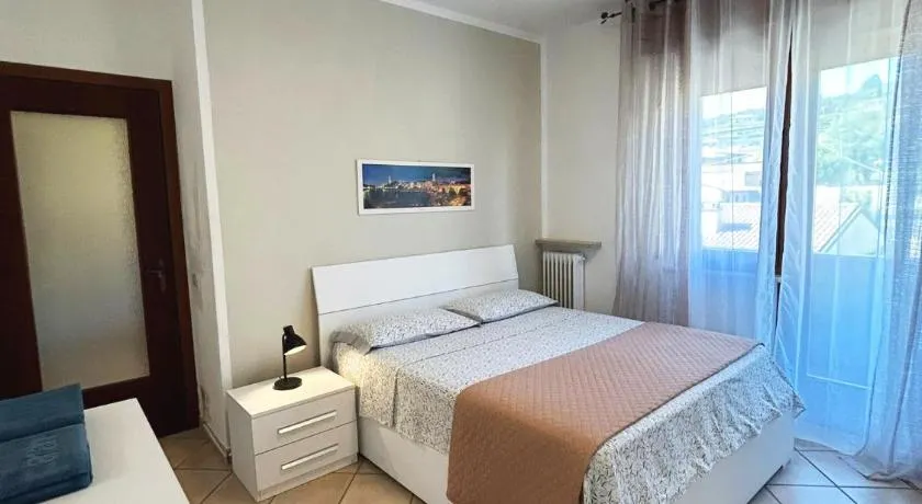Sacro Cuore Comfort Apartment - 5 Min Walk - Image 1