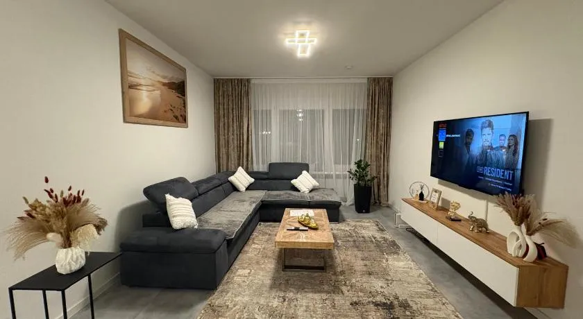 Glory's Apartment - Image 1