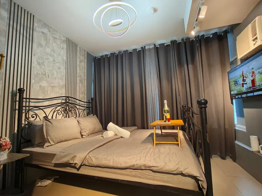 Modern Luxe Studio in Makati - Image 1