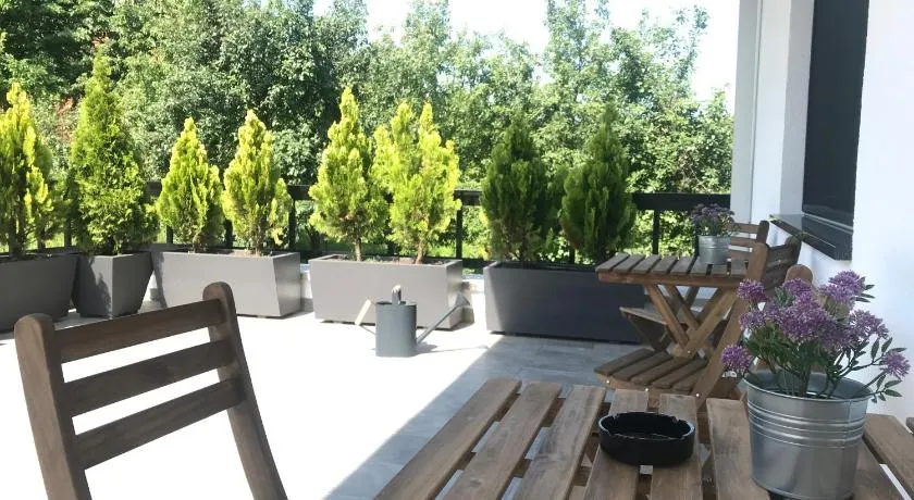 Grocka Apartmani & rooms - Image 1