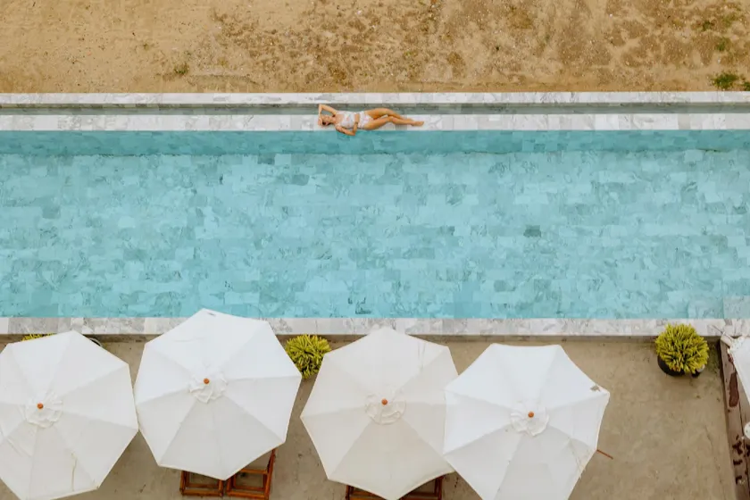 Elite Atoll Beachfront Hotel - Image 1