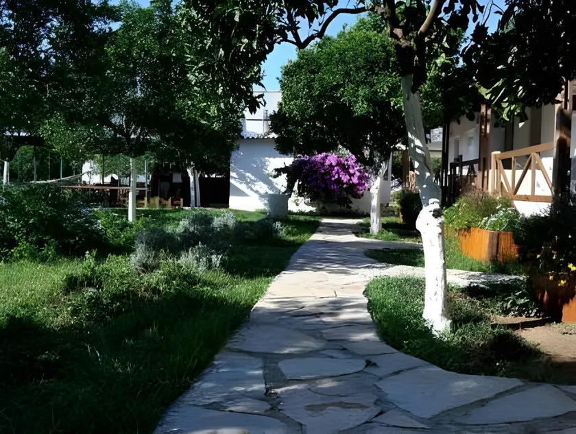 Kimera Hotel - Image 1
