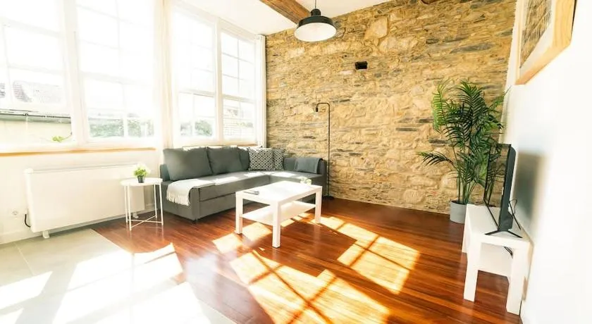 Apartamento Amboage Real - Image 1