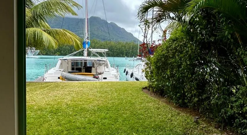 Wonderful apartment in Eden Island - Image 1