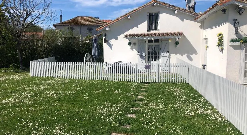 Gîte des Lavandes - Image 1