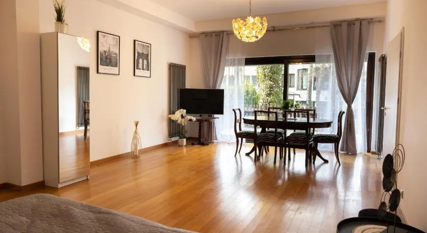 ClickTheFlat Legionowo Apart Rooms - Image 1