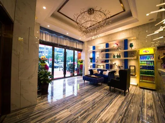 Perfect Theme Hotel - Image 1