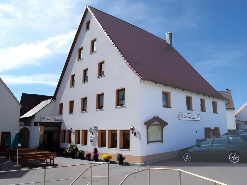 Gasthof-Pension Brauner Hirsch in Alfeld - Mittelfranken - Image 1