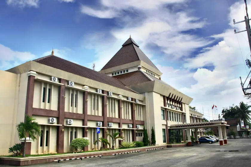 Hotel Parai Puri Tani - Image 1