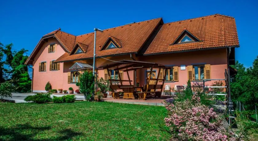 Turistična kmetija Protner - Image 1