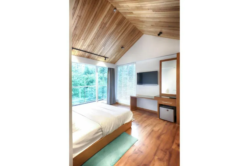 Moksha Riverside Resort Kasol - Image 1