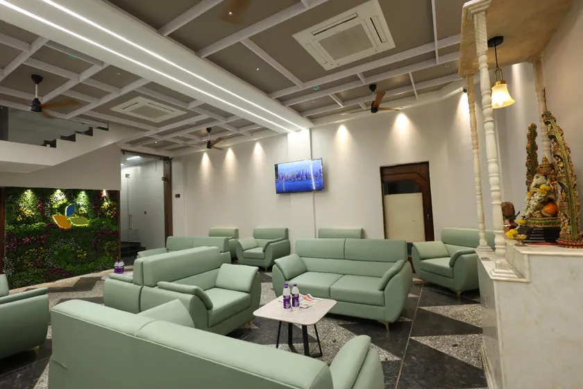 Hotel Statusinn, Ichalkaranji - Image 1