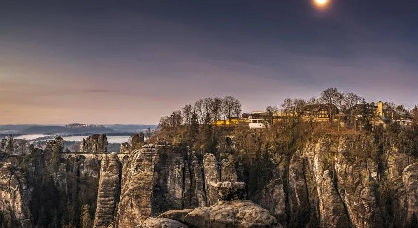 Berghotel Bastei - Image 1