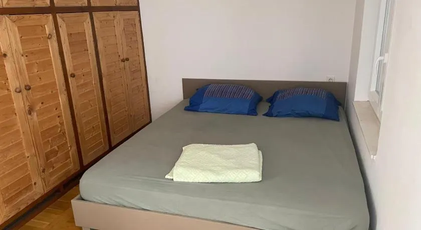 Apartments Nirvana Srima 10 metres from Beach - Image 1