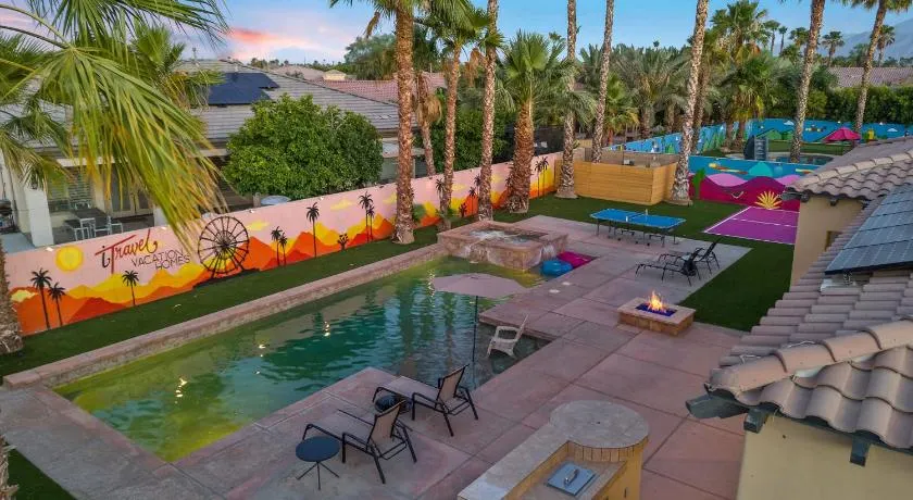 Luxurious Villa Living in Indio w Pool Spa - Image 1