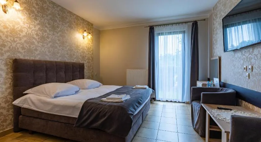 Hotelik Bej - Image 1
