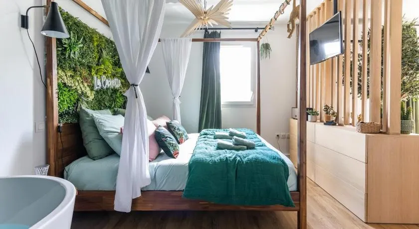 La Cachette Love Room avec balneo privative - Image 1