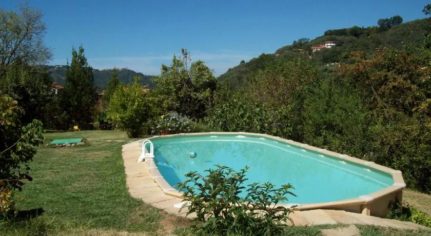 Villa avec piscine, barbecue et jardin | Vue jardin - Image 1