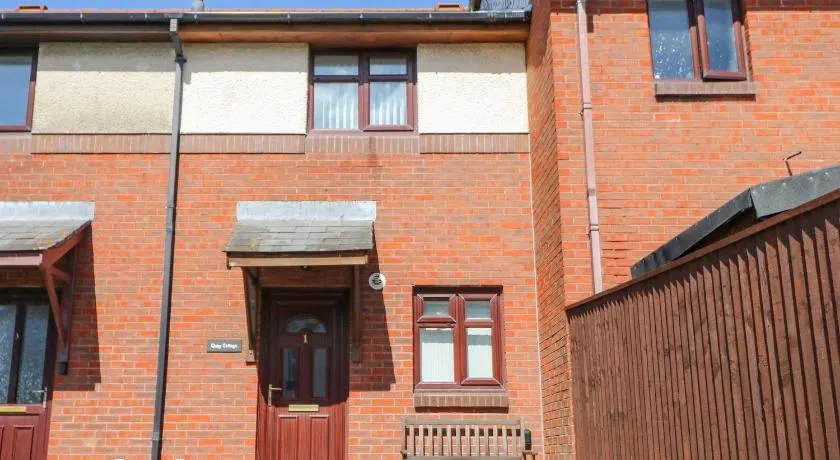Poole Quay Cottage - Image 1