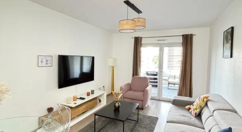 Soh Rent Strasbourg Appartement proche des halles - Image 1