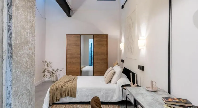 Loft Suite Frutos - Image 1