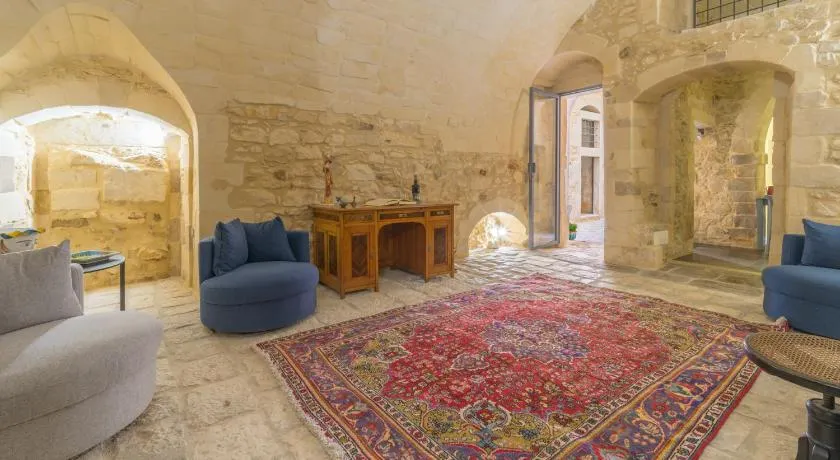 P43 Sicilian Suites - Image 1