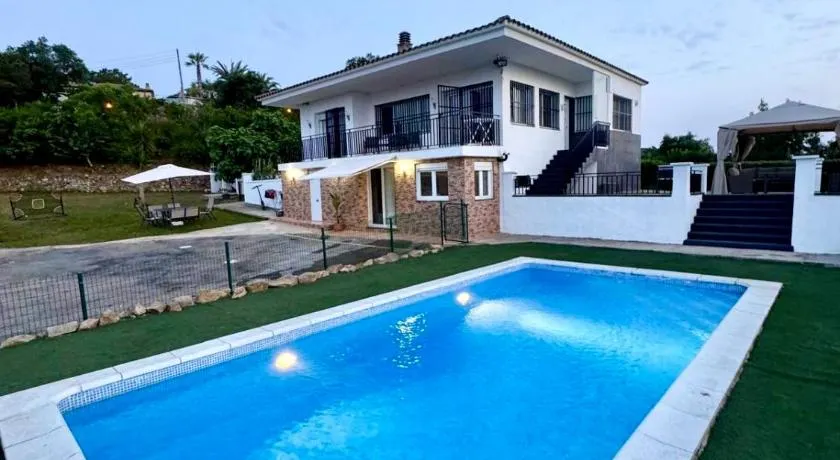 Casa del Roselles - Luxury Flat with Swimming-Pool in Lloret de Mar - Image 1