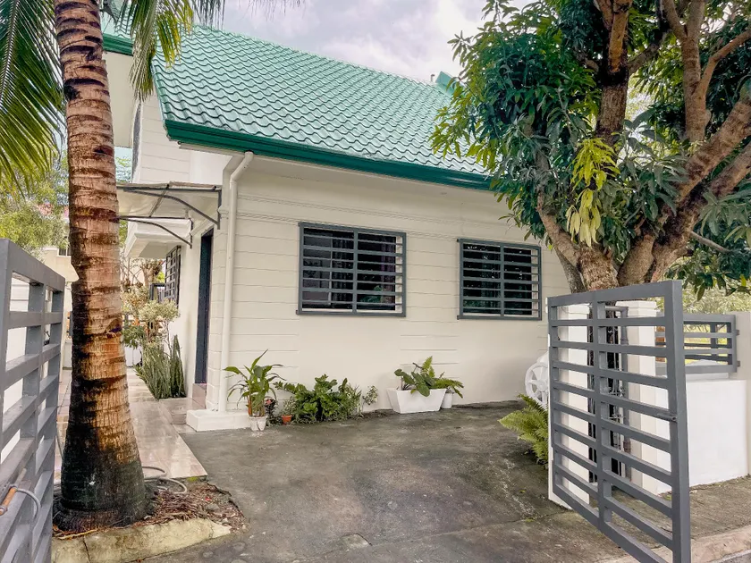 Lalyn's Home  in San Antonio, Zambales - Image 1
