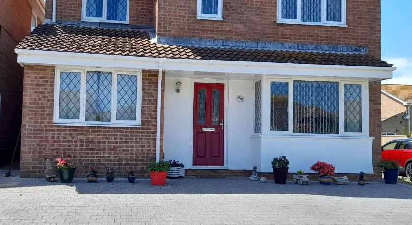 Private Guest Suite close to Brighton and Newhaven Ferry Port - Image 1