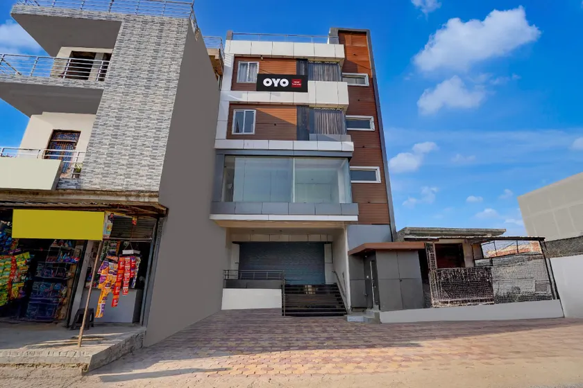 SPOT ON Hotel Yamnotri - Image 1