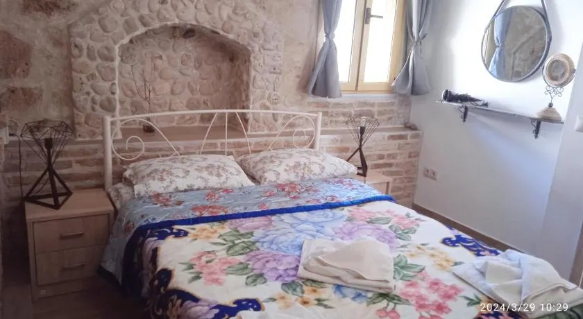HARI'S NEST CORFU - Image 1