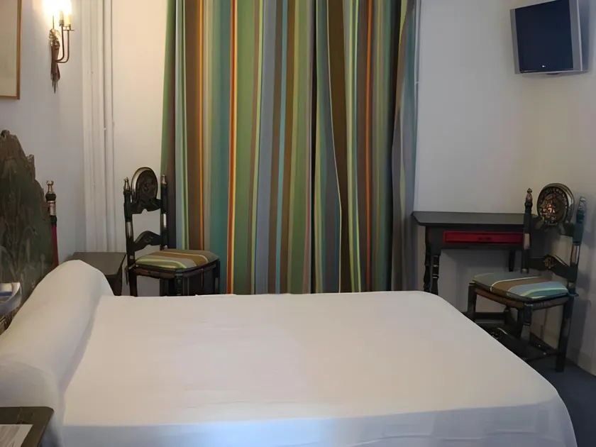 Hôtel des Templiers - Image 1