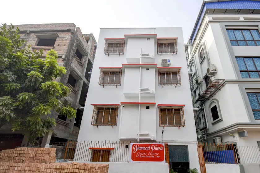 Hotel O Diamond Plaza - Image 1