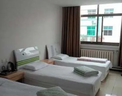 Tianyue Hotel - Image 1